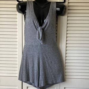 Kendall & Kylie Romper Sleeveless Tie-Front Large